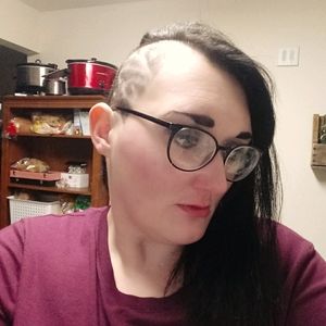 Meet your Posher, Traci and June🐾🐱